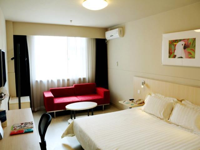 Jinjiang Inn Changchun Hongqi Street Екстериор снимка