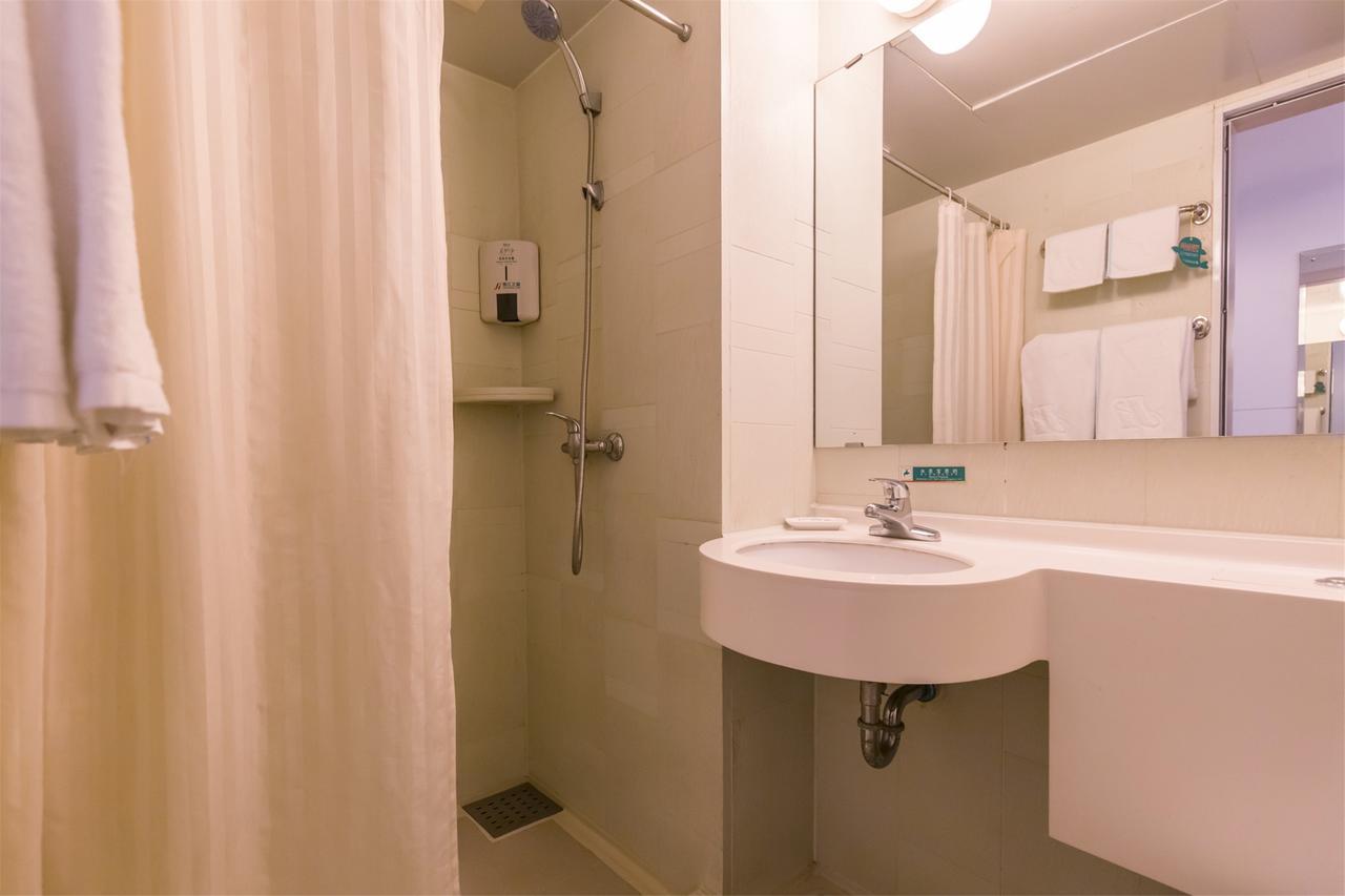 Jinjiang Inn Changchun Hongqi Street Екстериор снимка